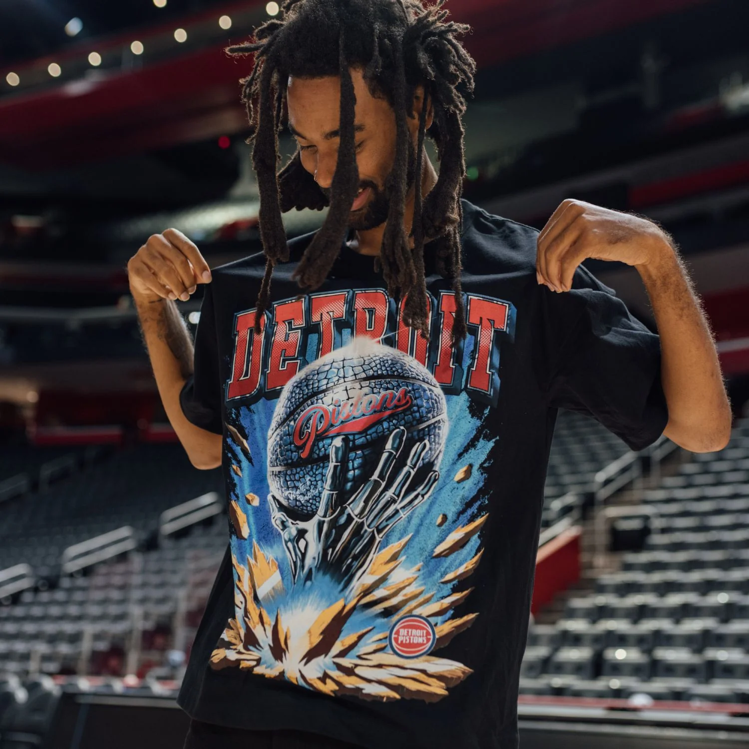 Detroit Pistons No Caller ID Kiwiclo Gator T-Shirt - Image 2